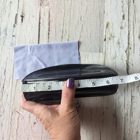 BEBE Black Patent Leather Sunglasses/Glasses Case With Pink Inside (CASE ONLY) - Picture 10 of 11